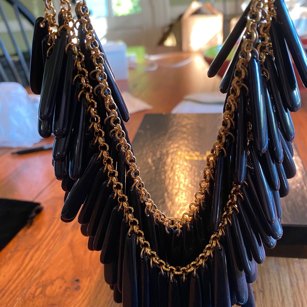 Joan Rivers 20th anniversary Triple Strand Black Onyx Lucite Necklace NIB - Picture 7 of 11